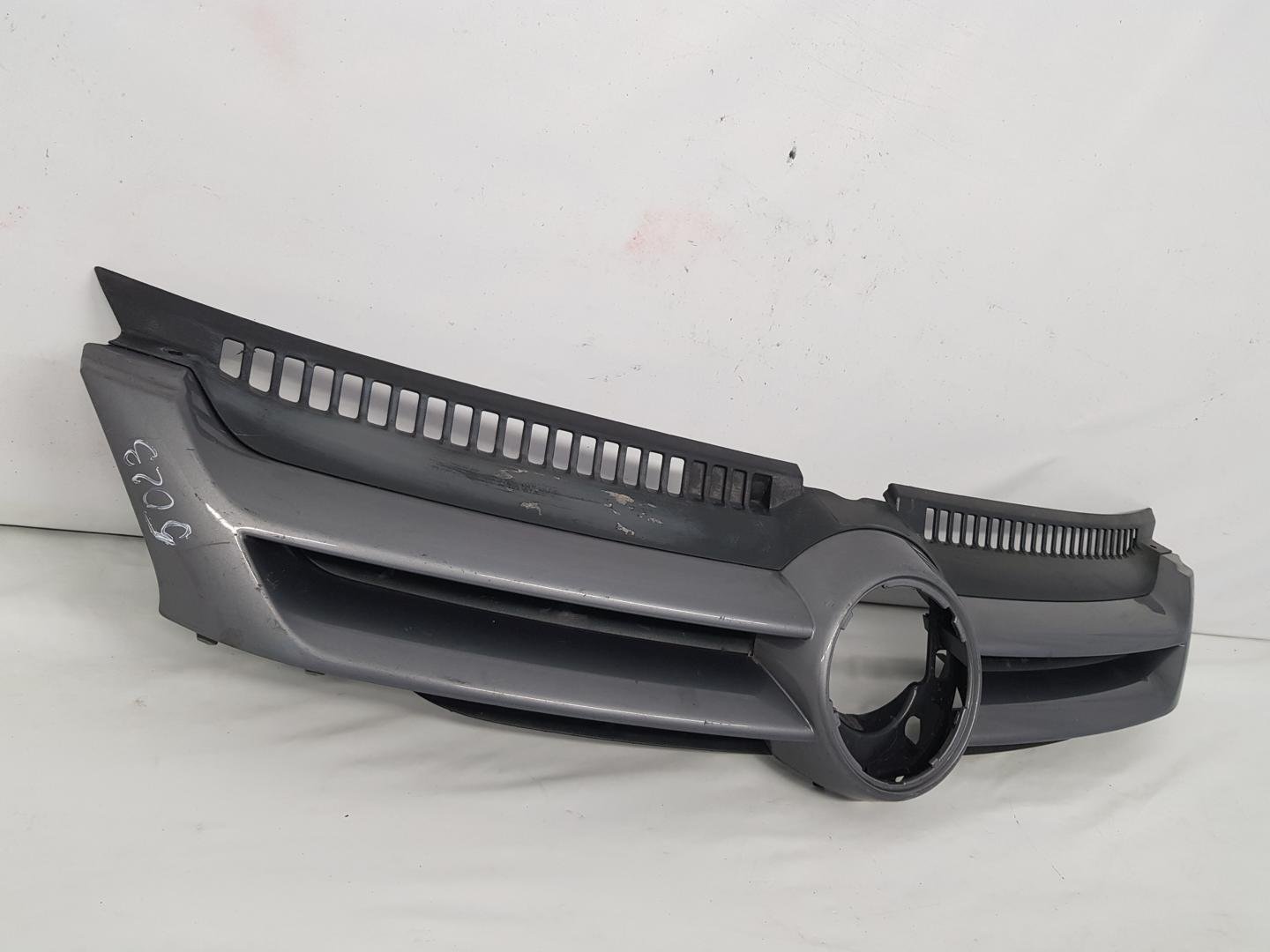 Grila radiator VW Golf 5 Plus 5M0853655A 2005 2006 2007 2008 2009 - imagine 3