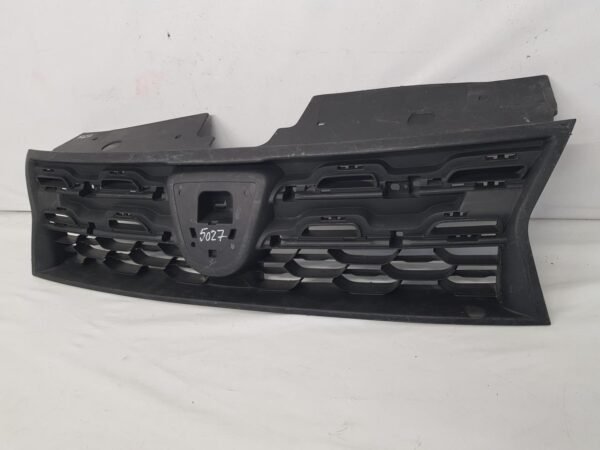 Grila radiator Dacia Duster facelift 623100838R 2012 2013 2014 2015 2016 - imagine 4