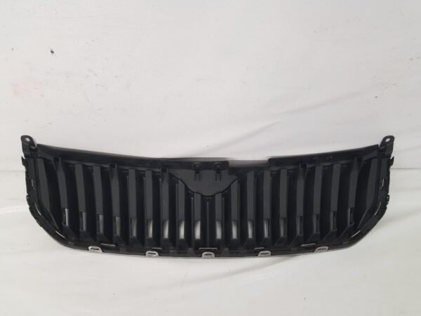 Grila radiator Skoda Superb 2 3T0853668A 2009 2010 2011 2012 - imagine 5