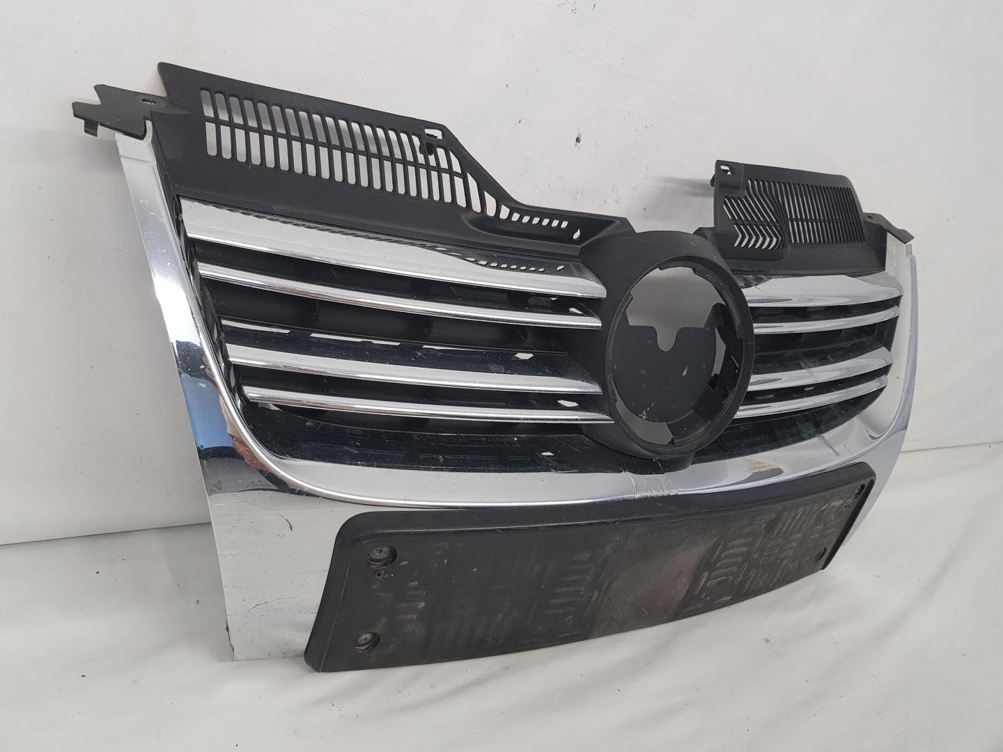 Grila radiator VW Golf 5 Variant Combi Jetta 1K5853653 2005 2006 2007 2008 2009 2010 2011 2012 - imagine 3