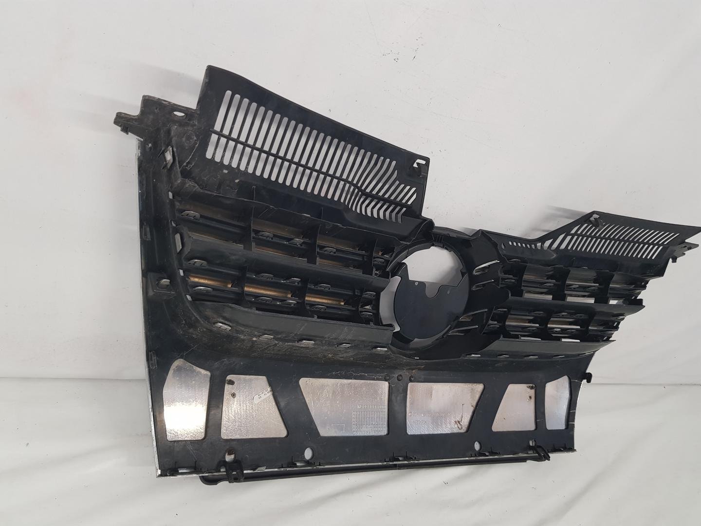 Grila radiator VW Golf 5 Variant Combi Jetta 1K5853653 2005 2006 2007 2008 2009 2010 2011 2012 - imagine 9