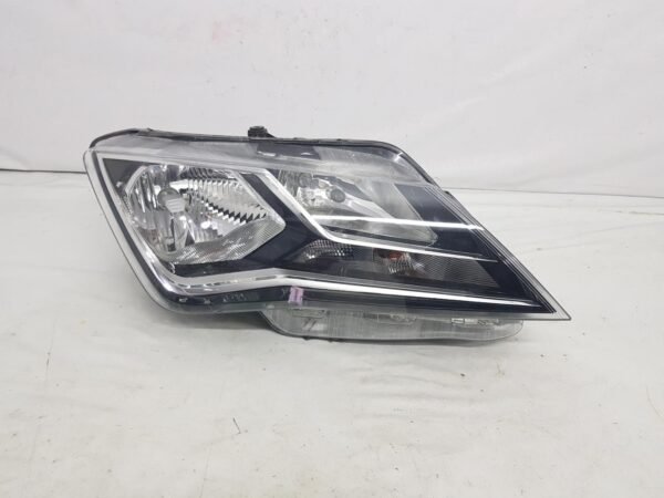 Far dreapta Seat Toledo 6JB941016 2012 2013 2014 2015 2016