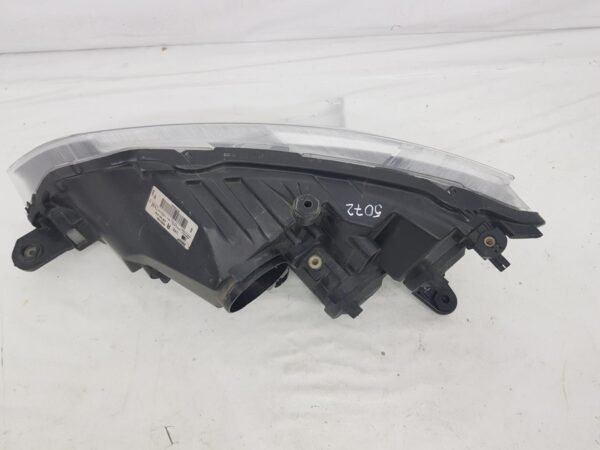 Far dreapta Seat Toledo 6JB941016 2012 2013 2014 2015 2016 - imagine 6