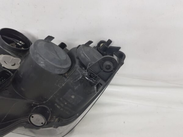 Far dreapta Seat Toledo 6JB941016 2012 2013 2014 2015 2016 - imagine 10