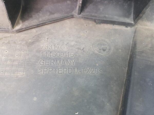 Bara fata BMW Seria 5 F10 F11 LCI facelift 51117331706 2013 2014 2015 2016 - imagine 9