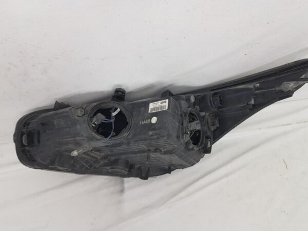 Far dreapta Kia Ceed 92102-A2010 2012 2013 2014 2015 - imagine 11