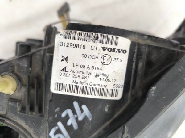 Far stanga xenon Volvo C30 facelift 31299818 2008 2009 2010 2011 2012 2013 - imagine 13