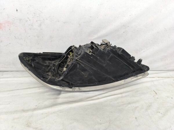Far stanga xenon Volvo C30 facelift 31299818 2008 2009 2010 2011 2012 2013 - imagine 9