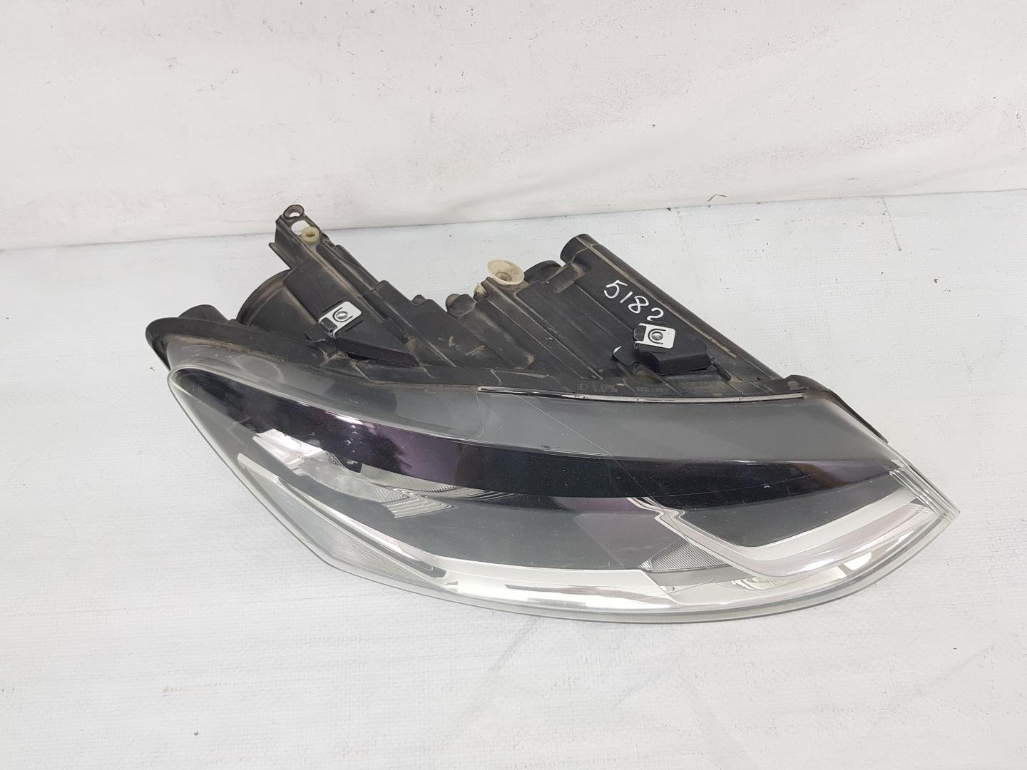 Far dreapta VW Polo 6C facelift 6C1941006B 2014 2015 2016 2017 - imagine 5