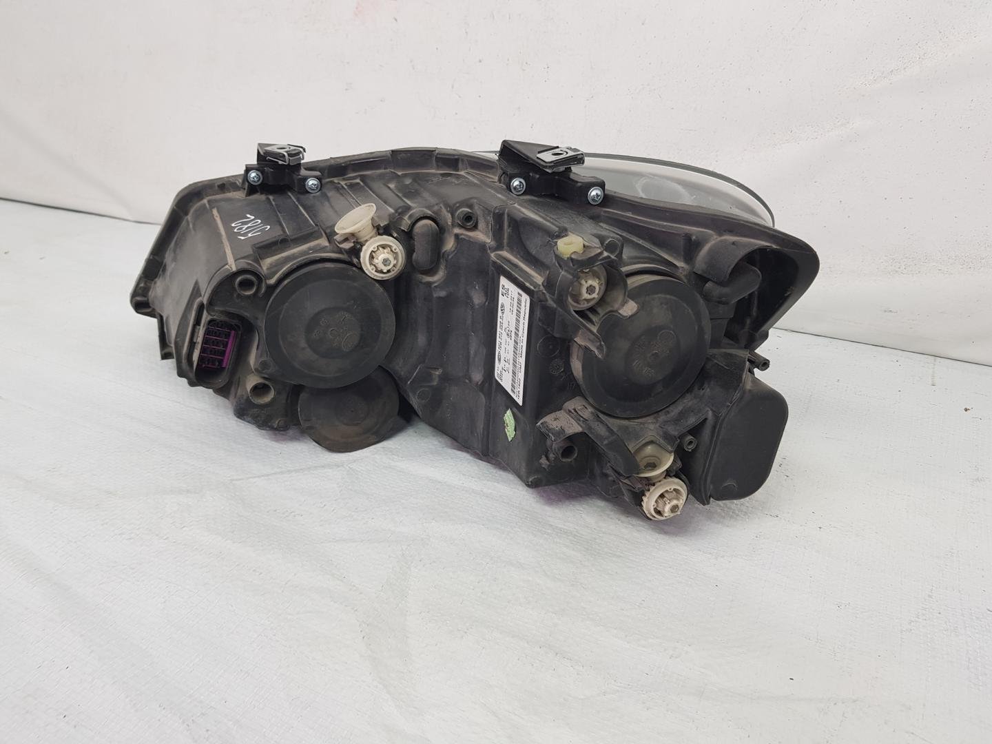 Far dreapta VW Polo 6C facelift 6C1941006B 2014 2015 2016 2017 - imagine 8