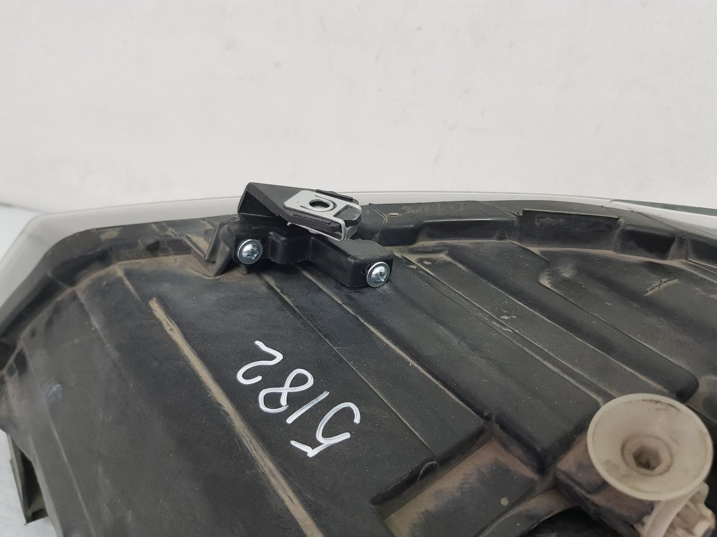 Far dreapta VW Polo 6C facelift 6C1941006B 2014 2015 2016 2017 - imagine 10