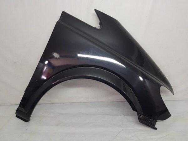 Aripa dreapta fata Mercedes Vito W639 2004 2005 2006 2007 2008 2009