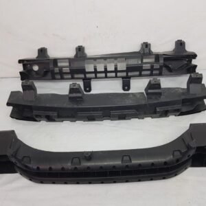 Armatura bara spate Dacia Logan 2 Sandero 3 Renault Captur 850903474R 850905741R 850903573R 2012 2013 2014 2015 2016 2017 2018 2019 2020 2021 2022 2023 2024 2025