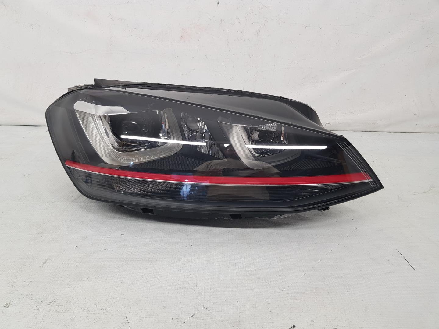Far dreapta xenon + led VW Golf 7 GTI 5GM941752A 2013 2014 2015 2016