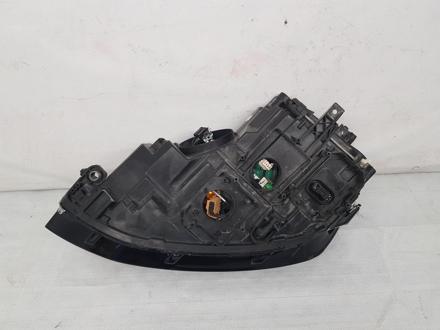 Far dreapta xenon + led VW Golf 7 GTI 5GM941752A 2013 2014 2015 2016 - imagine 9