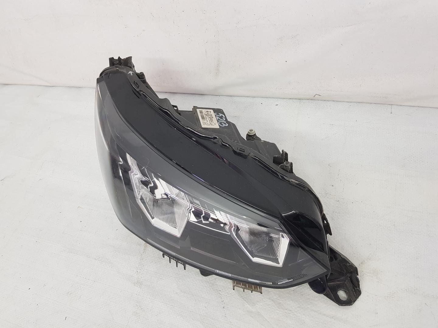 Far dreapta Full Led Peugeot 208/2008 9833036180 2019 2020 2021 2022 - imagine 6