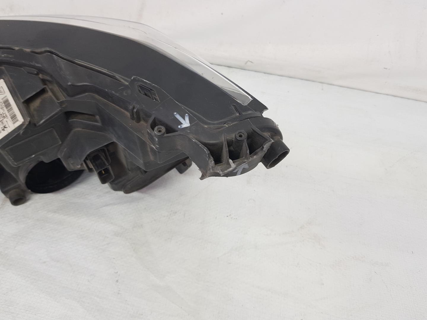 Far dreapta Full Led Peugeot 208/2008 9833036180 2019 2020 2021 2022 - imagine 9