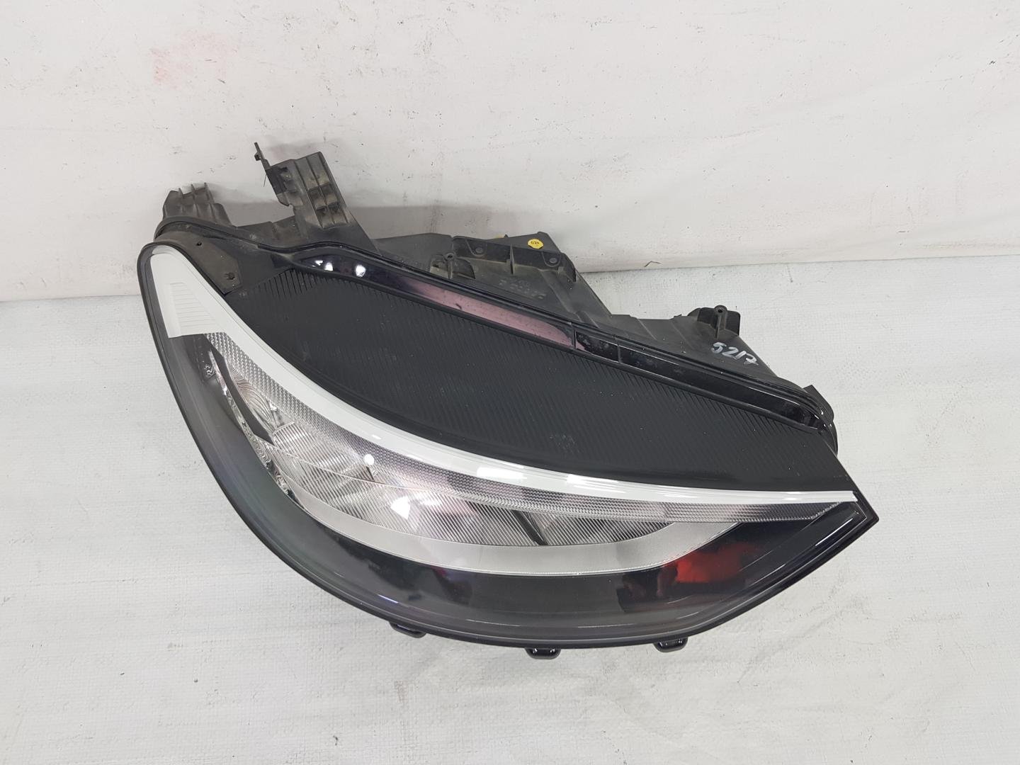 Far dreapta Full Led VW ID3 10B941006A 2020 2021 2022 2023 - imagine 5