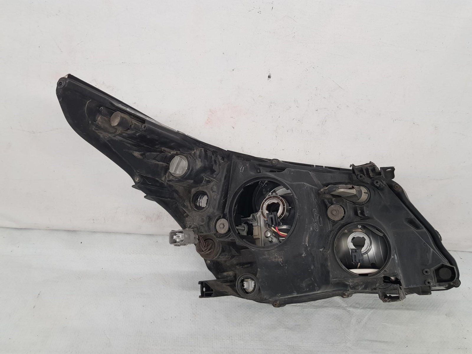 Far stanga xenon si led Toyota Avensis T27 facelift 10100-17685 2013 2014 2015 - imagine 6