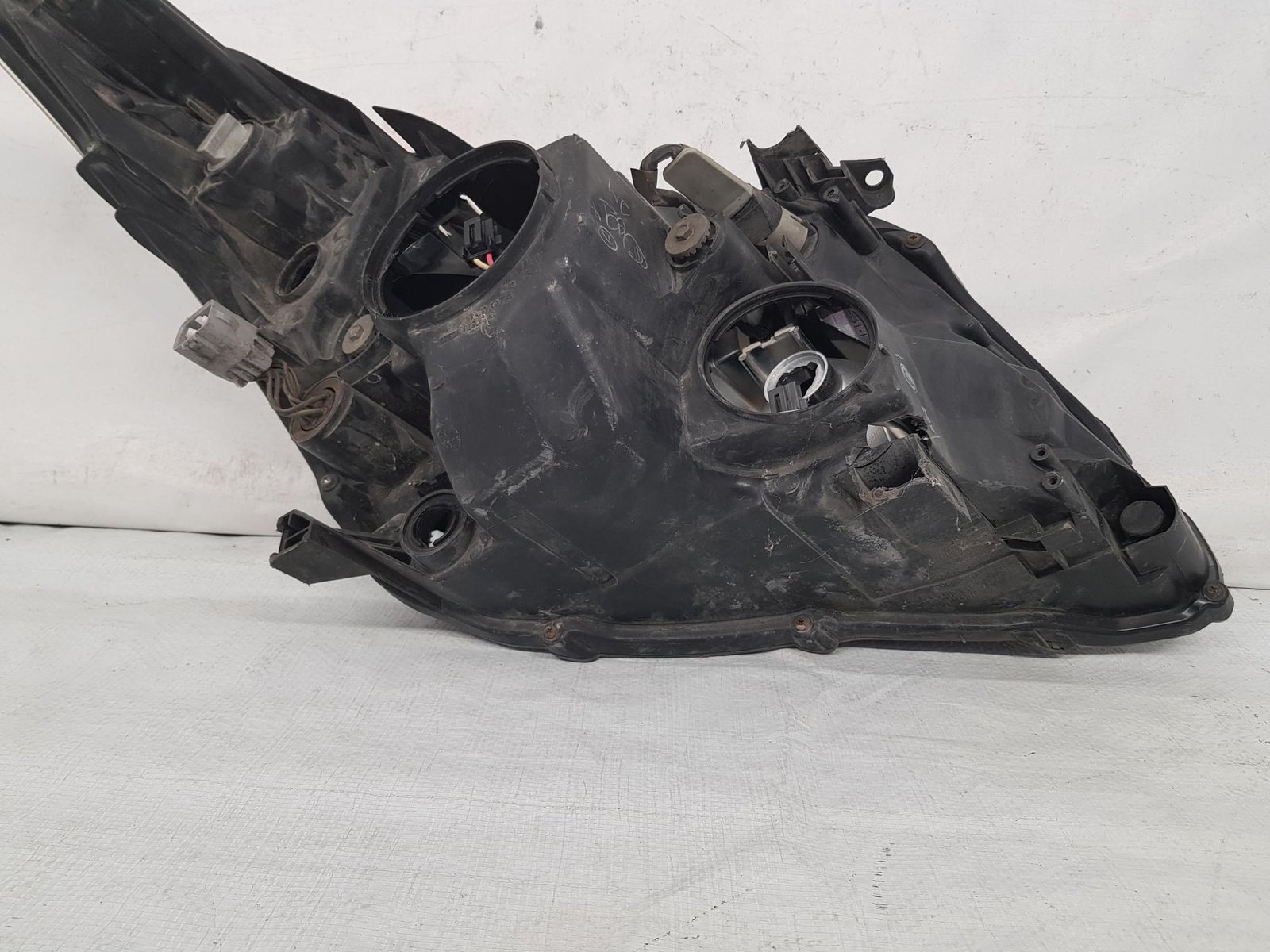 Far stanga xenon si led Toyota Avensis T27 facelift 10100-17685 2013 2014 2015 - imagine 8