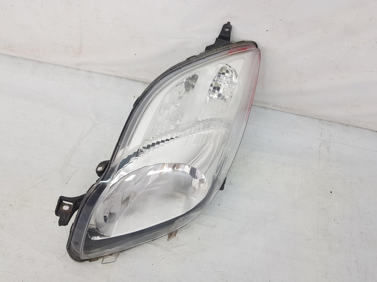 Far stanga halogen Toyota Yaris facelift 81170-0D330 2008 2009 2010 2011 2008 2009 2010 2011 - imagine 5