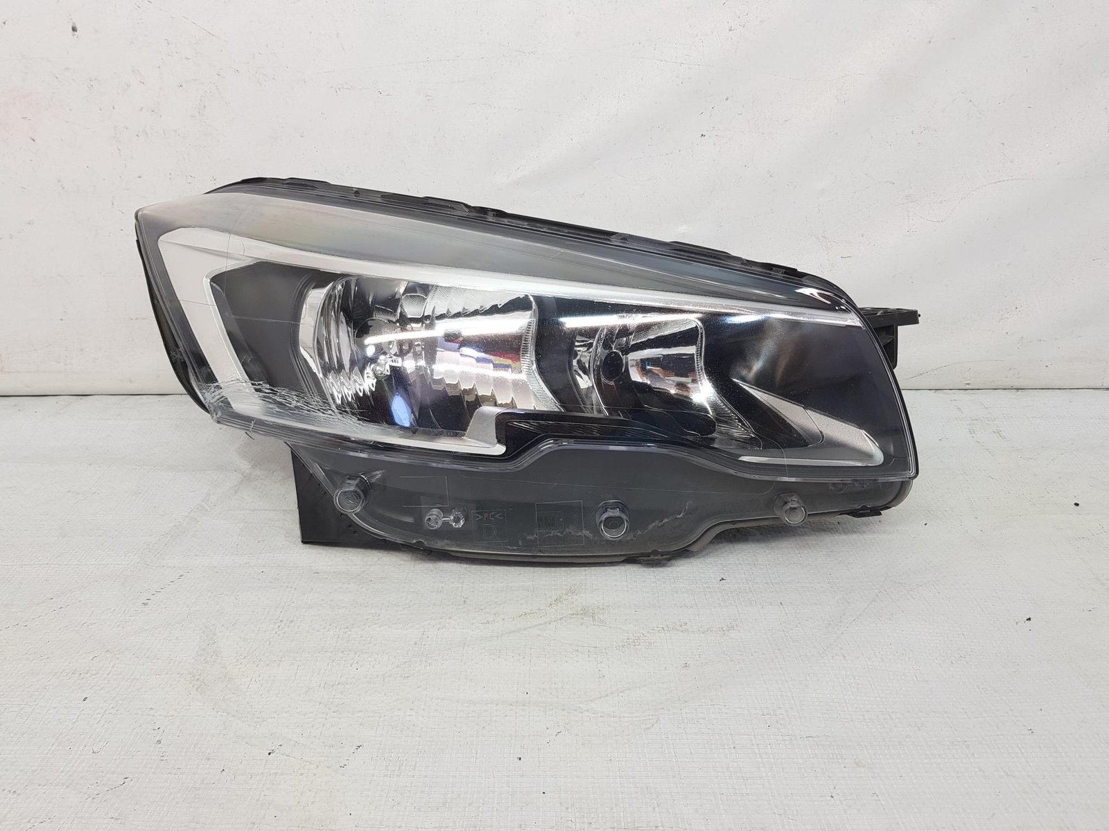 Far dreapta halogen Peugeot 508 facelift 9807241180 2014 2015 2016 2017