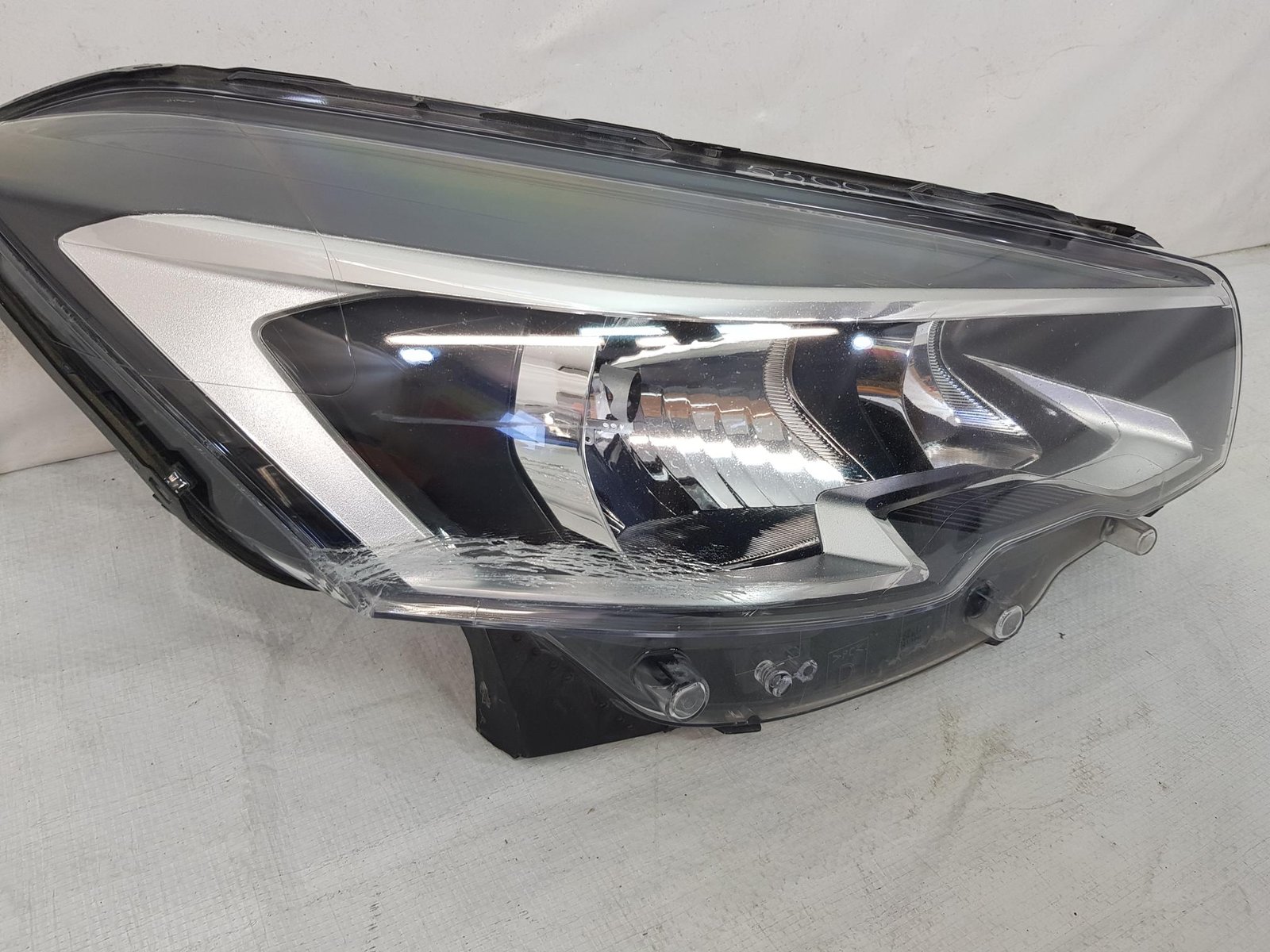 Far dreapta halogen Peugeot 508 facelift 9807241180 2014 2015 2016 2017 - imagine 8