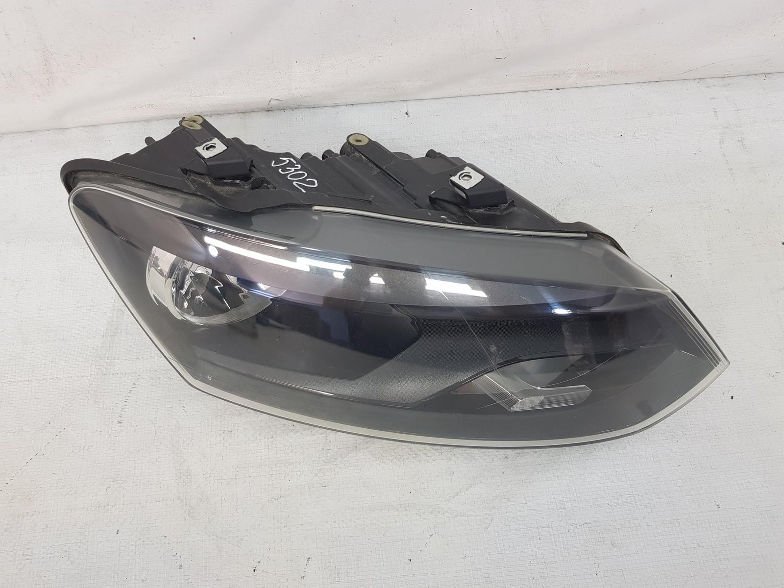 Far dreapta VW Polo 6R 6R1941008G 2009 2010 2011 2012 2013 - imagine 5