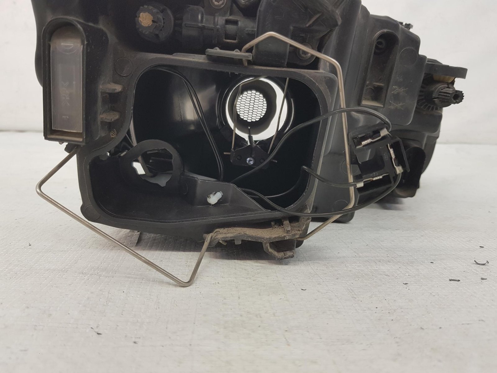 Far stanga VW Polo 6R 6R1941015E 2009 2010 2011 2012 2013 - imagine 11