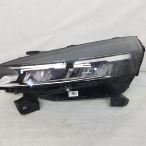 Far stanga Renault Clio 5 facelift 260600149R 2023 2024 2025