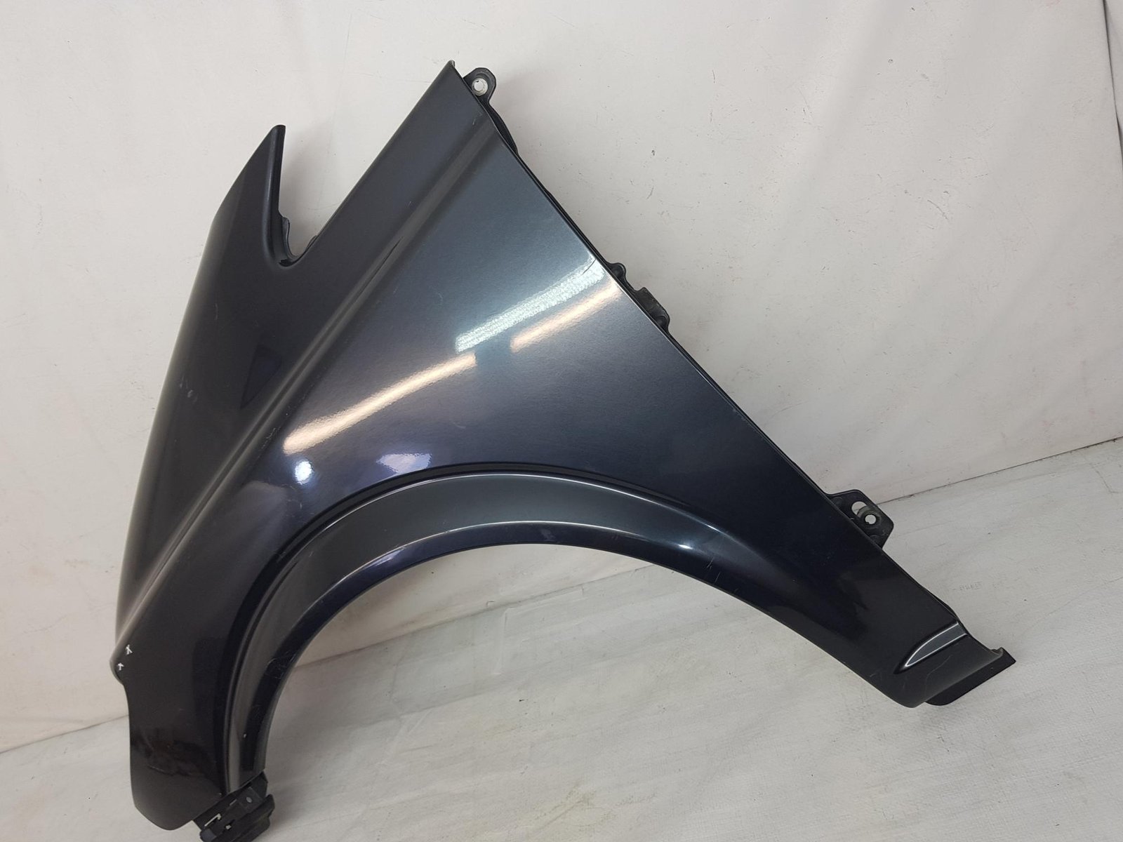 Aripa stanga fata Mercedes Vito W639 A6396304307 2004 2005 2006 2007 2008 - imagine 3