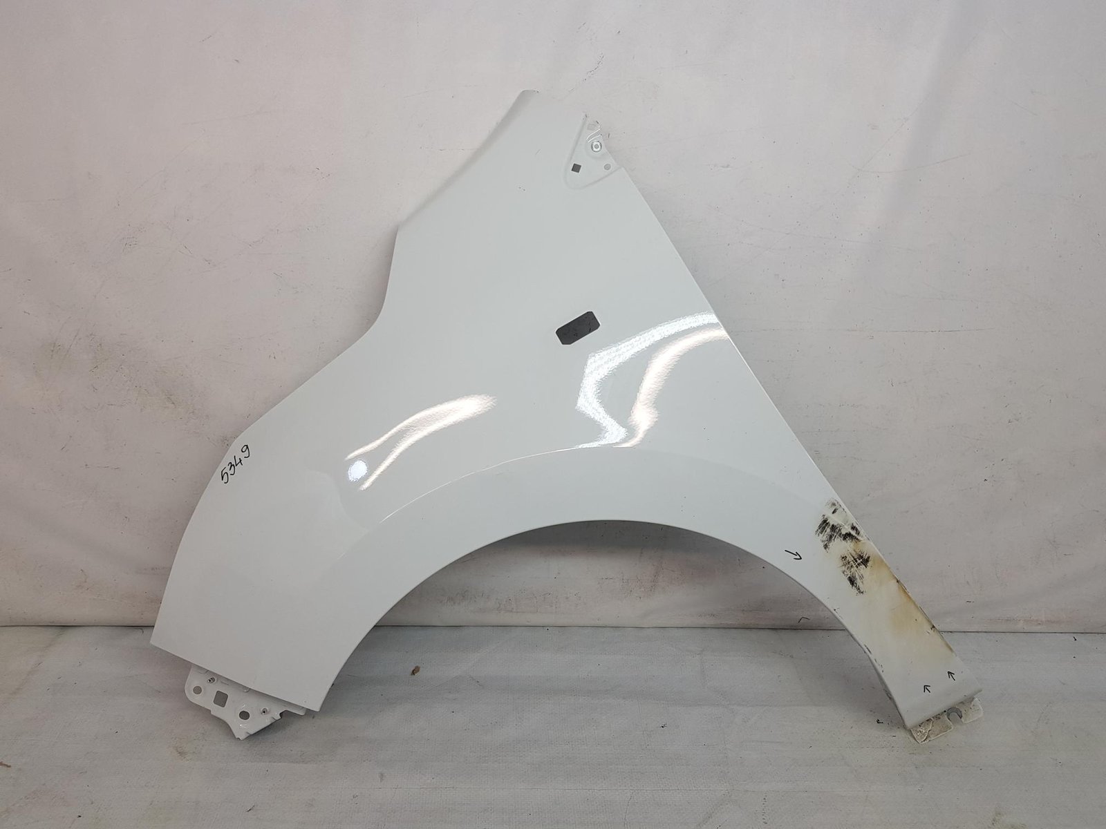 Aripa stanga fata Renault Express 631015583R 2021 2022 2023 2024