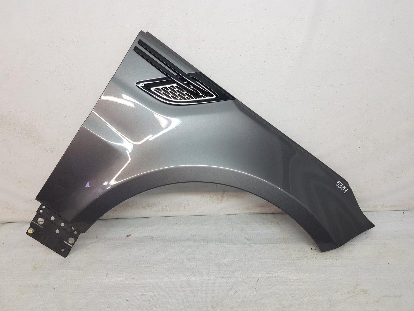 Aripa dreapta fata Land Rover Range Rover Sport L494 DK62-16015 2013 2014 2015 2016 2017 2018 2019 2020