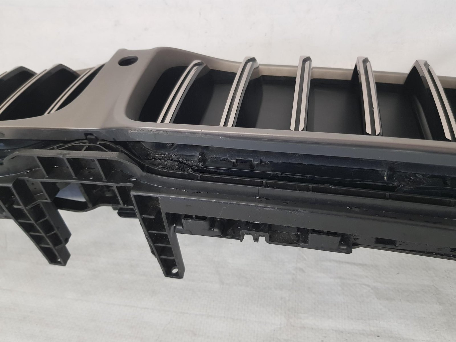 Grila radiator activa BMW Seria 5 G30 G31 LCI 2020 2021 2022 2023 2024 - imagine 15