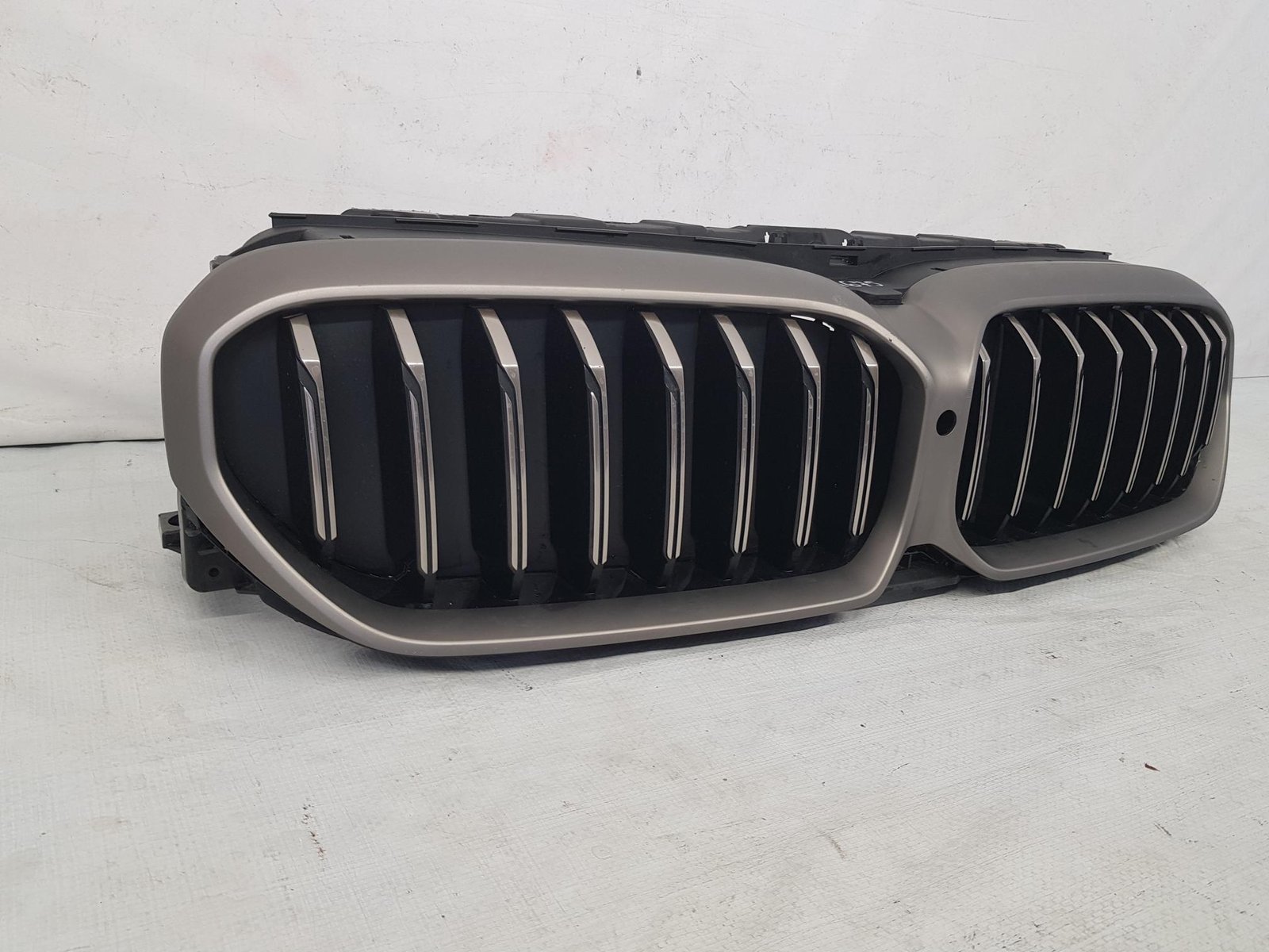 Grila radiator activa BMW Seria 5 G30 G31 LCI 2020 2021 2022 2023 2024 - imagine 3