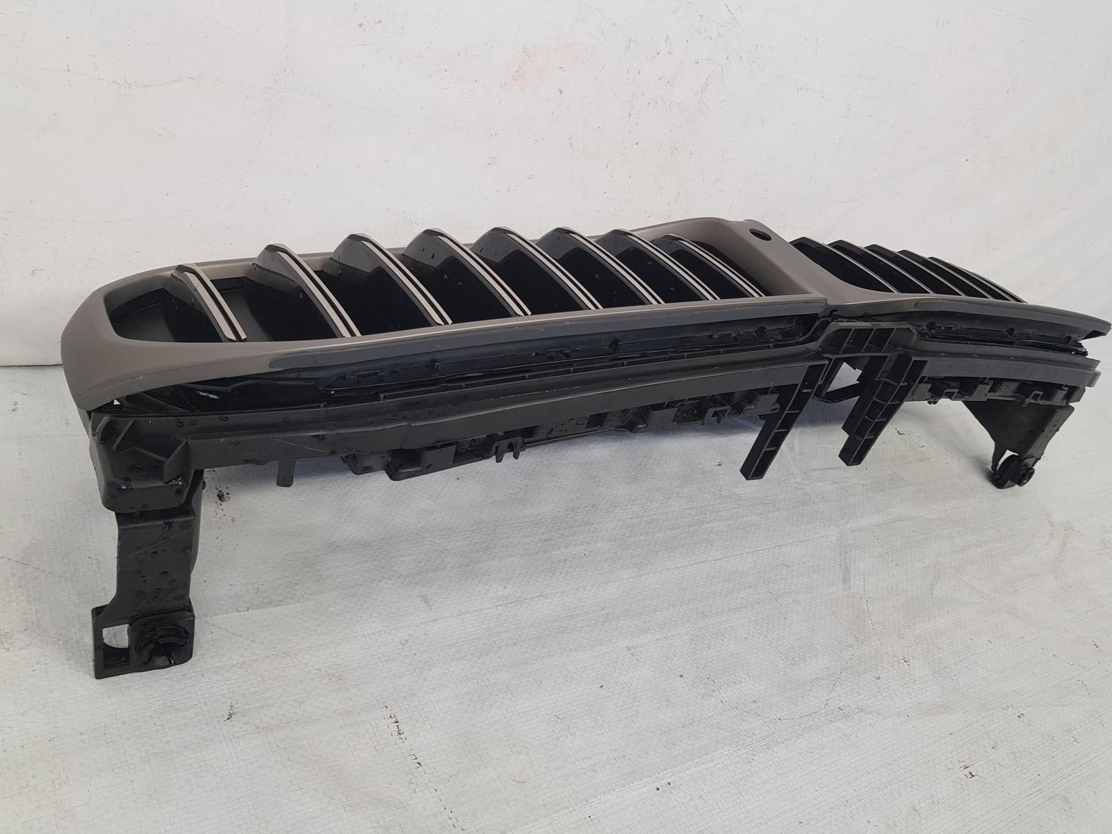 Grila radiator activa BMW Seria 5 G30 G31 LCI 2020 2021 2022 2023 2024 - imagine 9