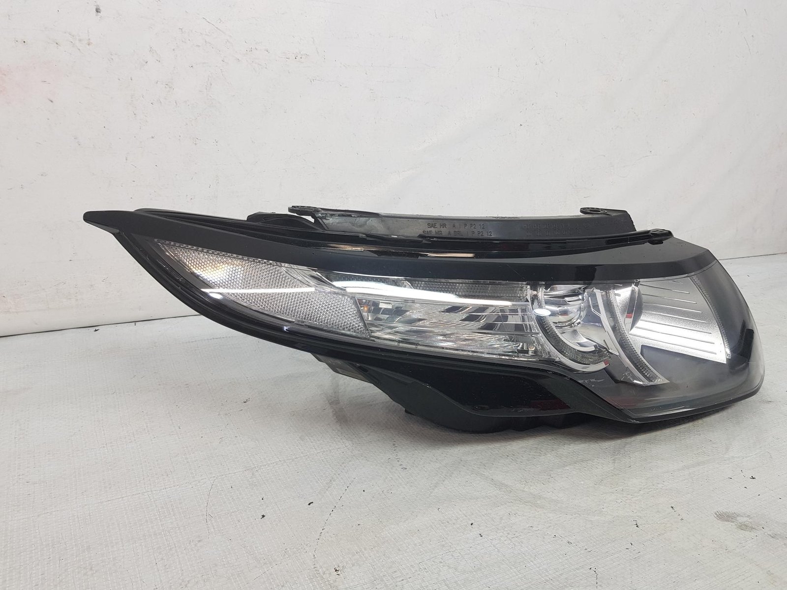 Far dreapta Xenon Led Range Rover Evoque BJ32-13W029-EC 2012 2013 2014 2015 2016 - imagine 4