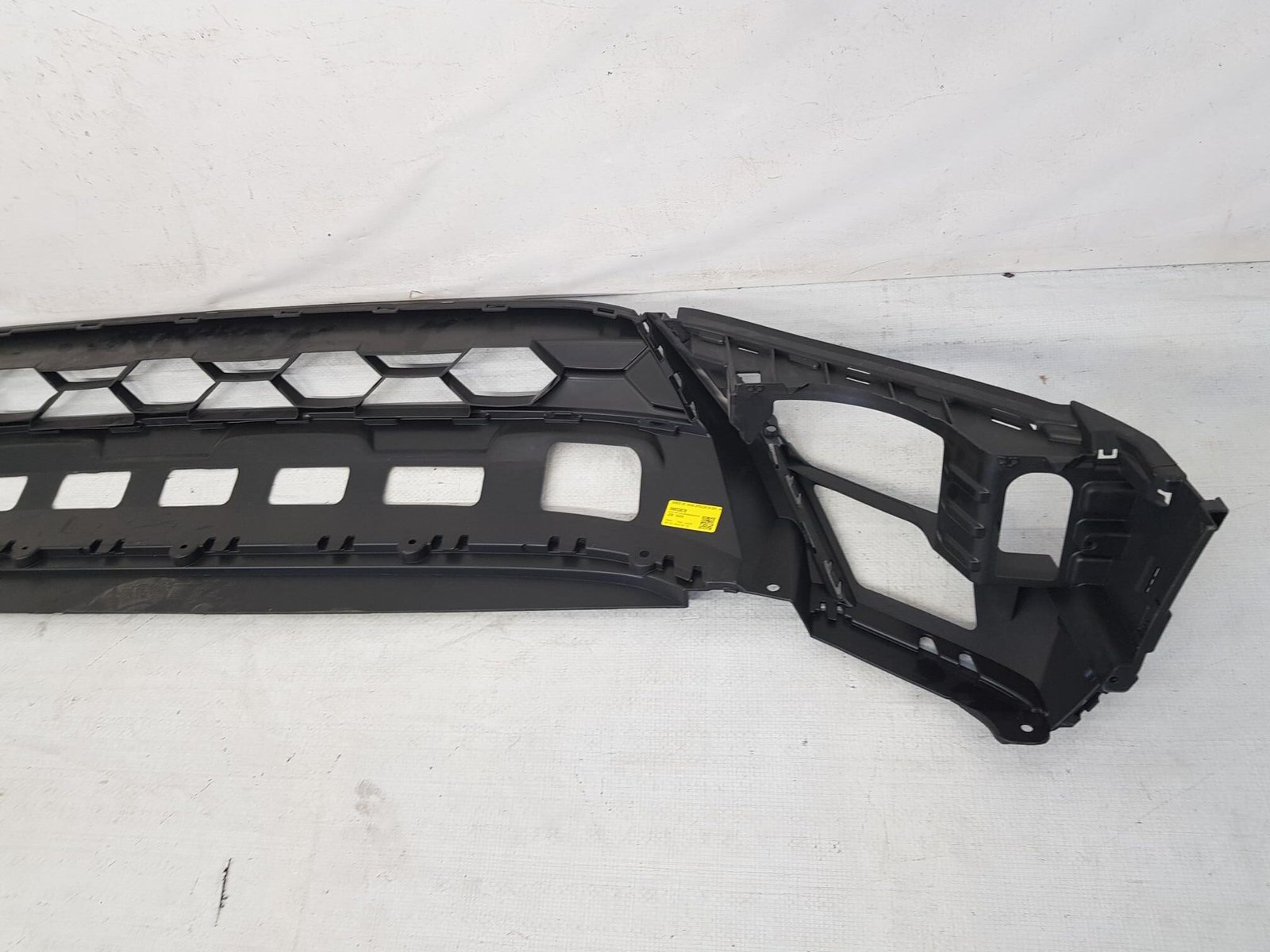 Spoiler bara fata Volkswagen Tiguan 2 Nou Original 5NA805903C 2016 2017 2018 2019 2020 - imagine 5