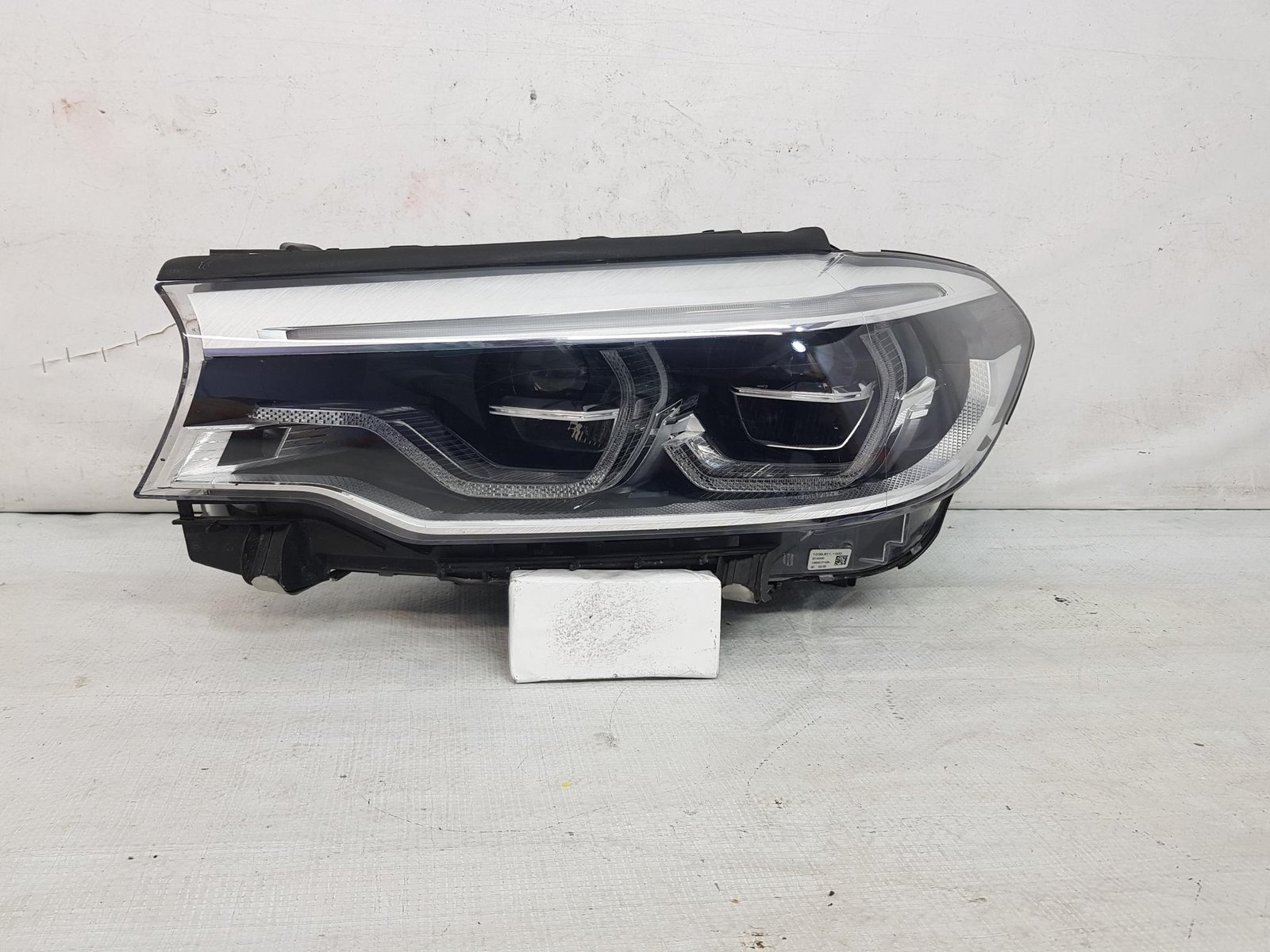 Far stanga Full Led Adaptiv BMW Seria 5 G30 G31 8499121-03 2017 2018 2019 2020