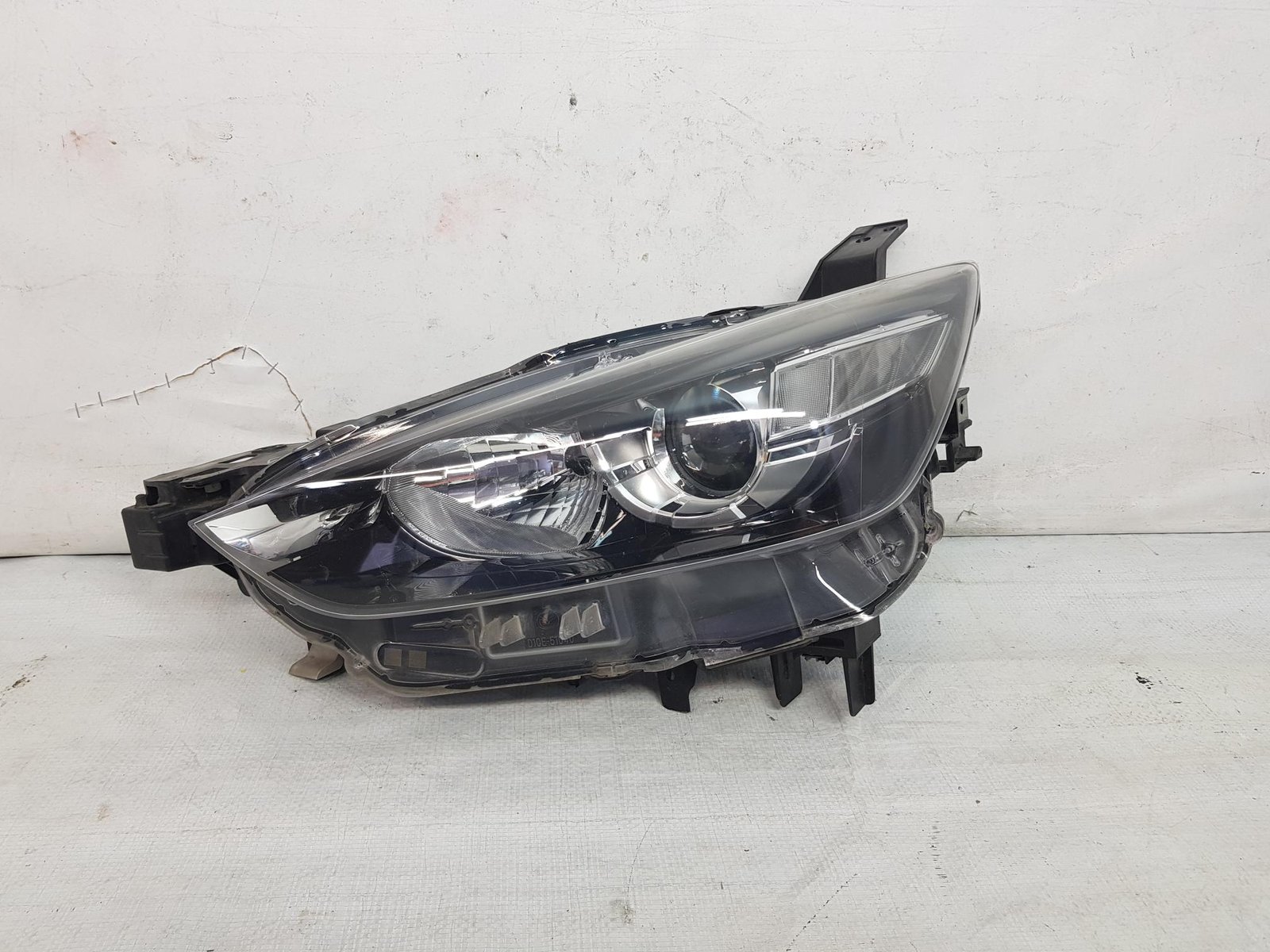 Far stanga Halogen Mazda CX3 D10E-51040 2015 2016 2017 2018 2019