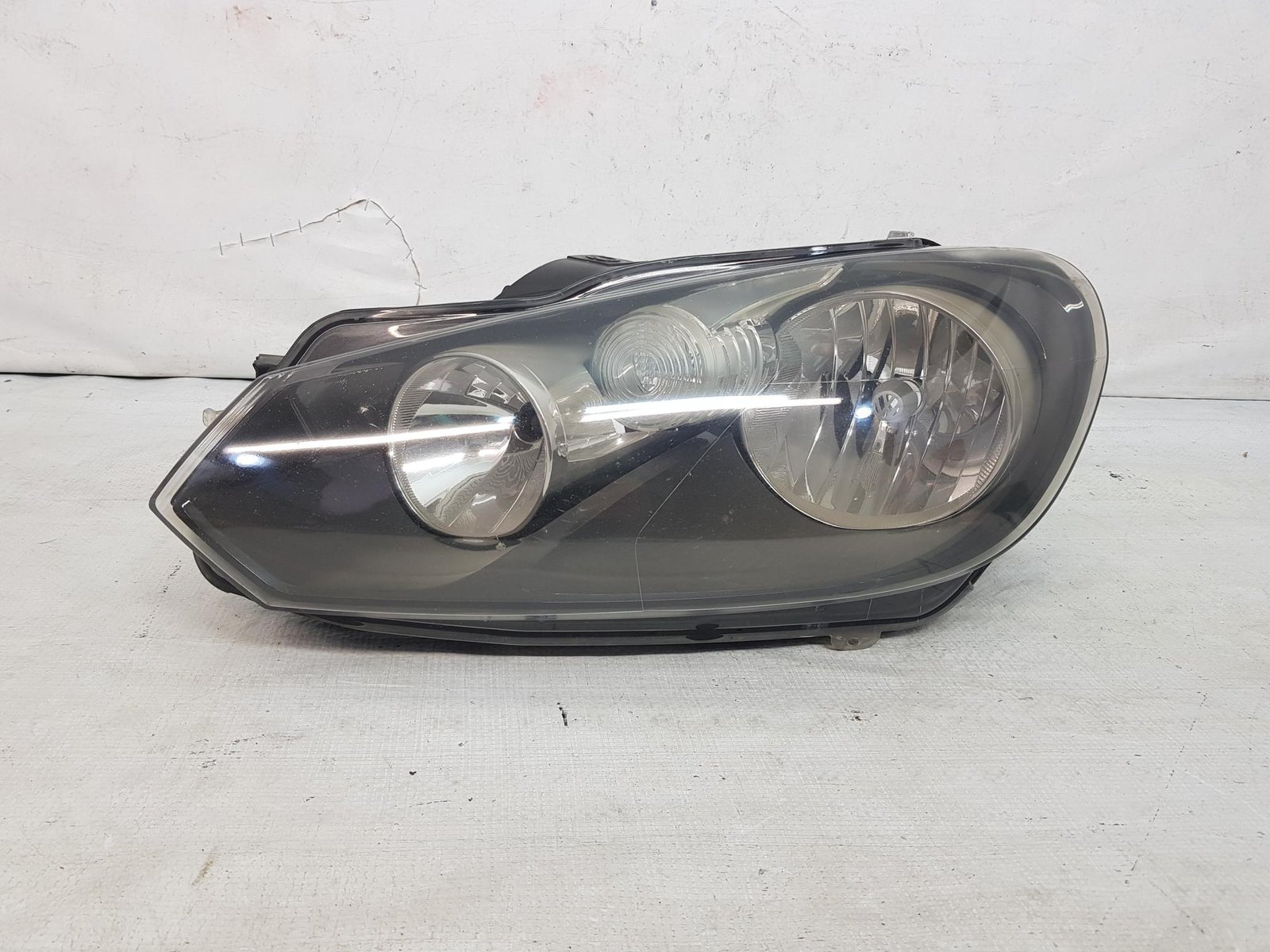 Far stanga halogen Volkswagen Golf 6 5K1941005K 2009 2010 2011 2012 2013