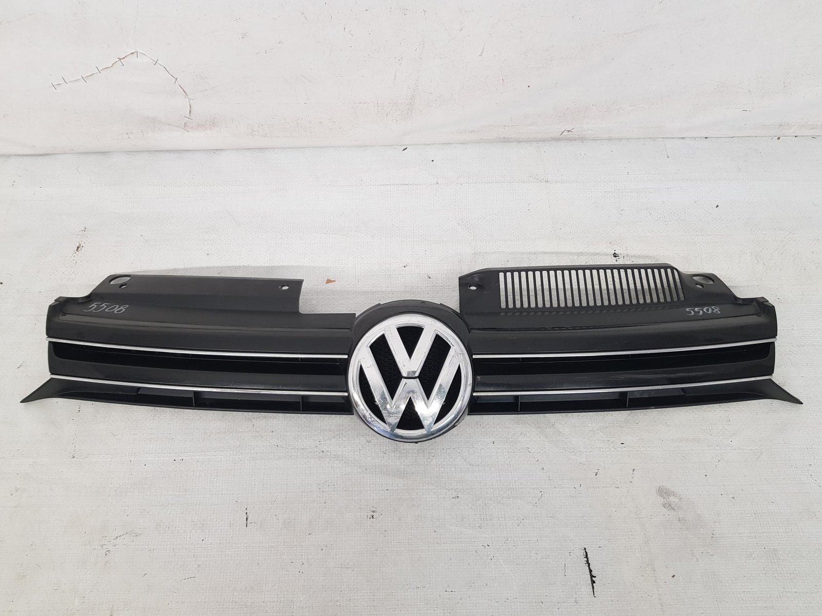 Grila radiator Volkswagen Golf 6 1K9853653A 2009 2010 2011 2012 2013