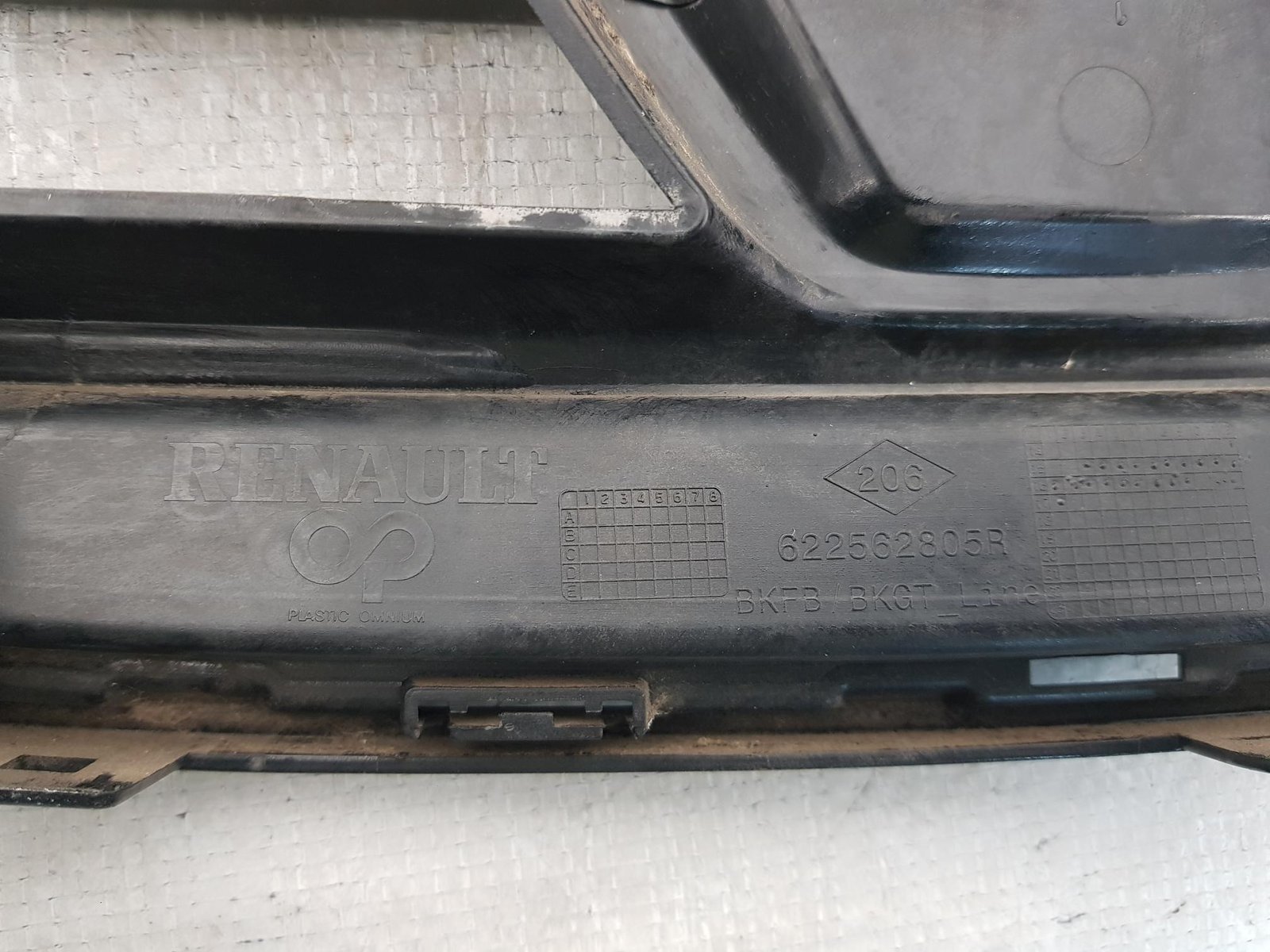 Grila radiator Renault Megane 4 622562805R 2016 2017 2018 2019 2020 - imagine 14