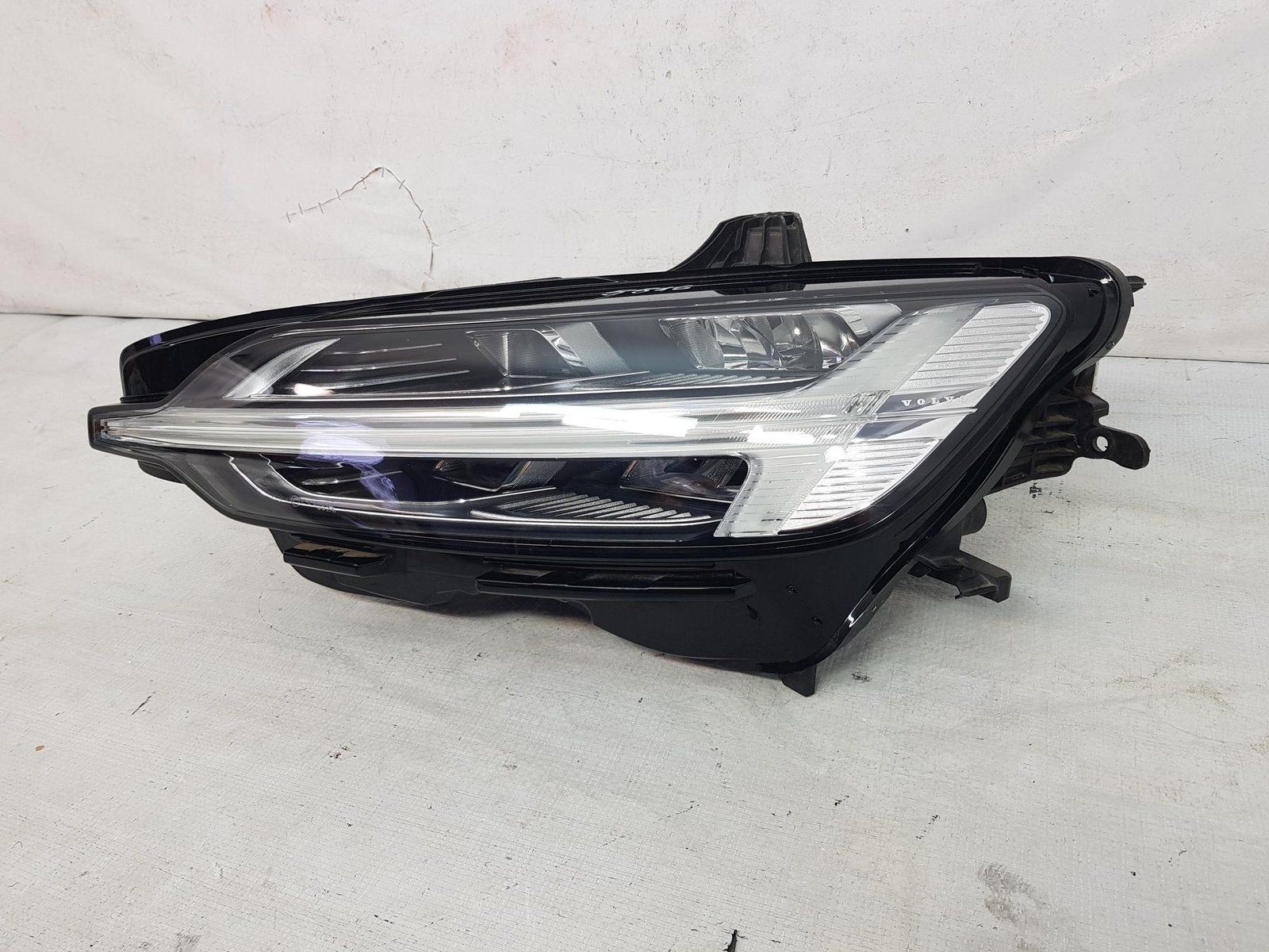 Far stanga Full Led Volvo S60 V60 Active High Beam System 2019 2020 2021 2022 2023 2024 2025 - imagine 4