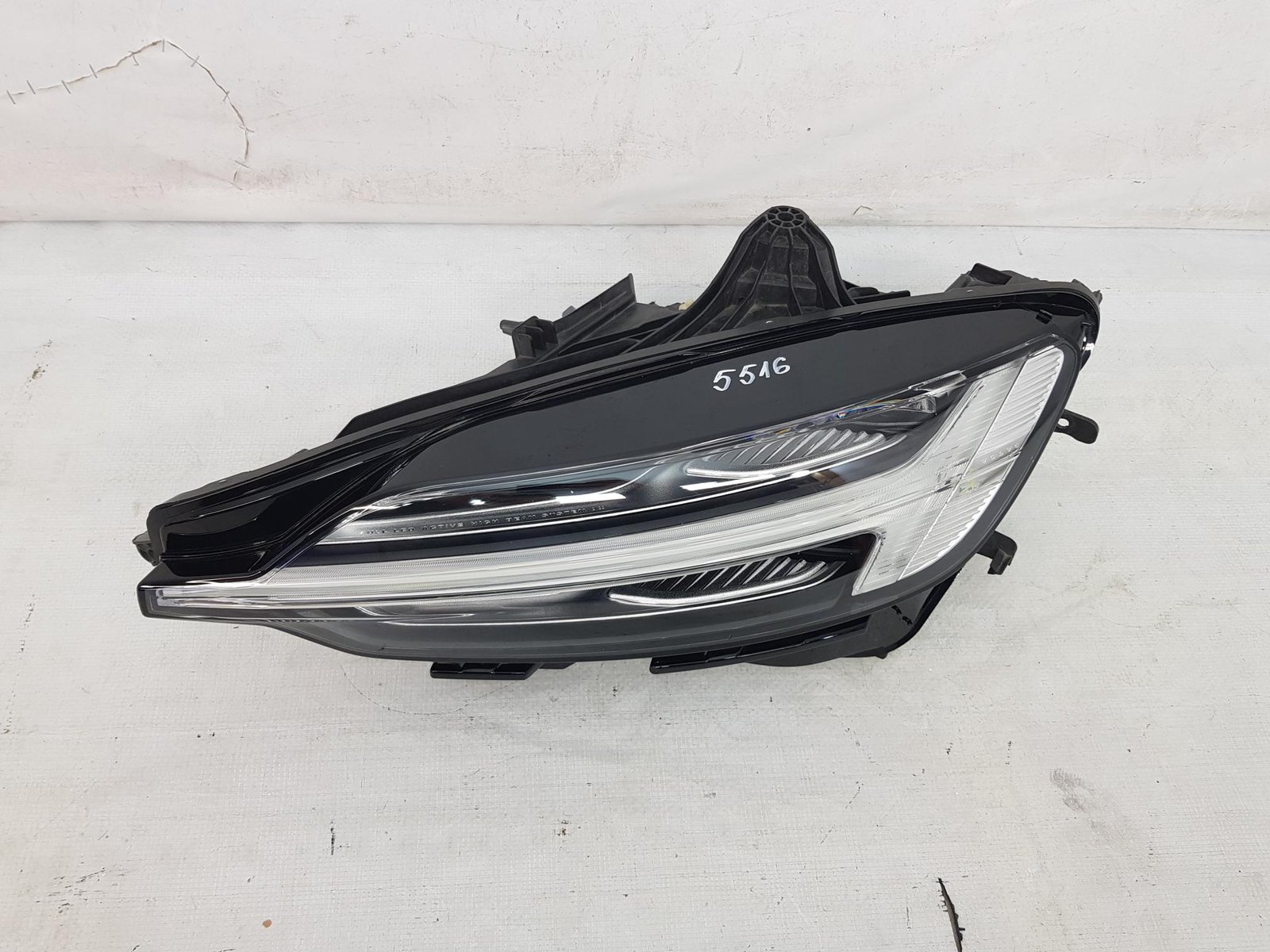 Far stanga Full Led Volvo S60 V60 Active High Beam System 2019 2020 2021 2022 2023 2024 2025 - imagine 5