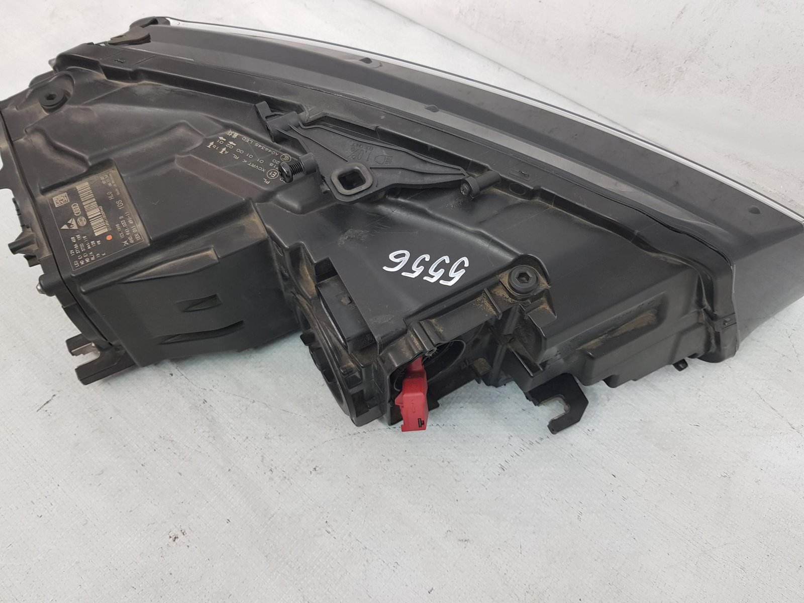 Far stanga Audi A8 Matrix facelift 4H0941033B 2014 2015 2016 2017 - imagine 11