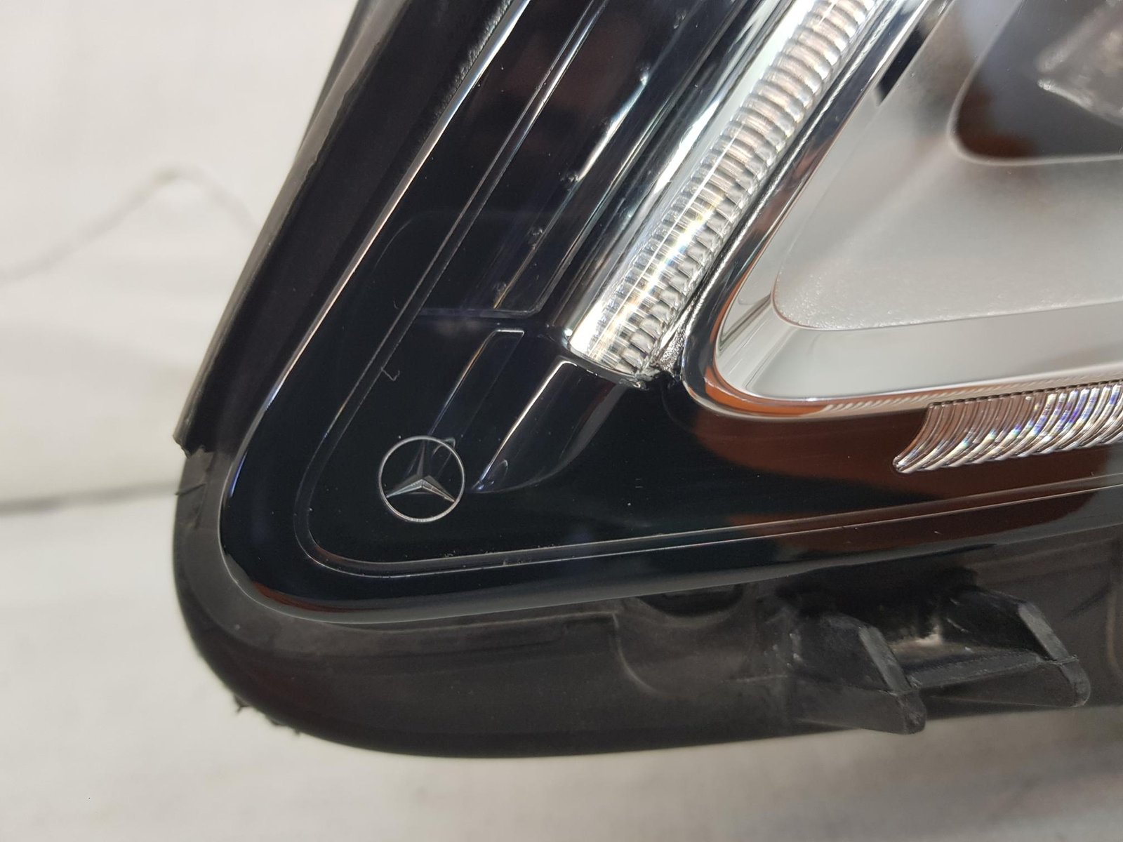 Far stanga full led Mercedes GLA X156 facelift A1569066900 2017 2018 2019 2020 - imagine 8