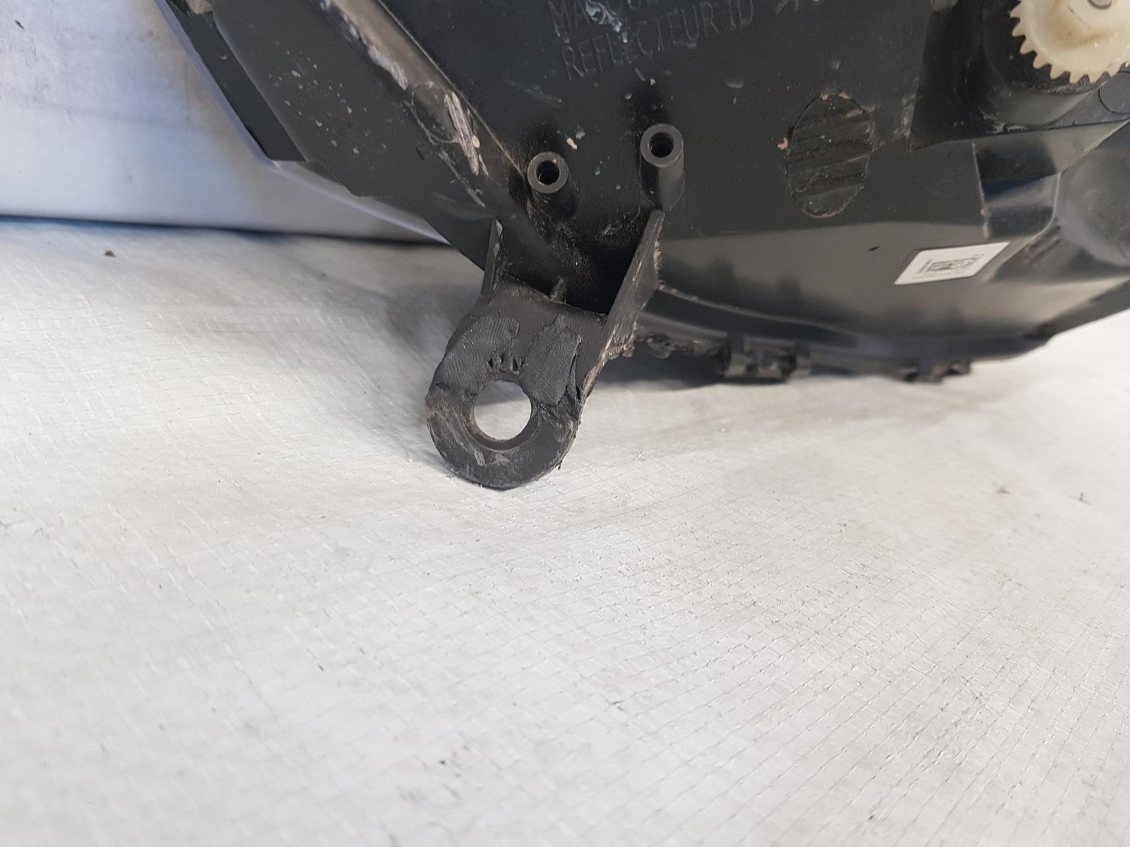 Far stanga Renault Clio 4 260601176R 2012 2013 2014 2015 2016 2017 2018 2019 2020 - imagine 13