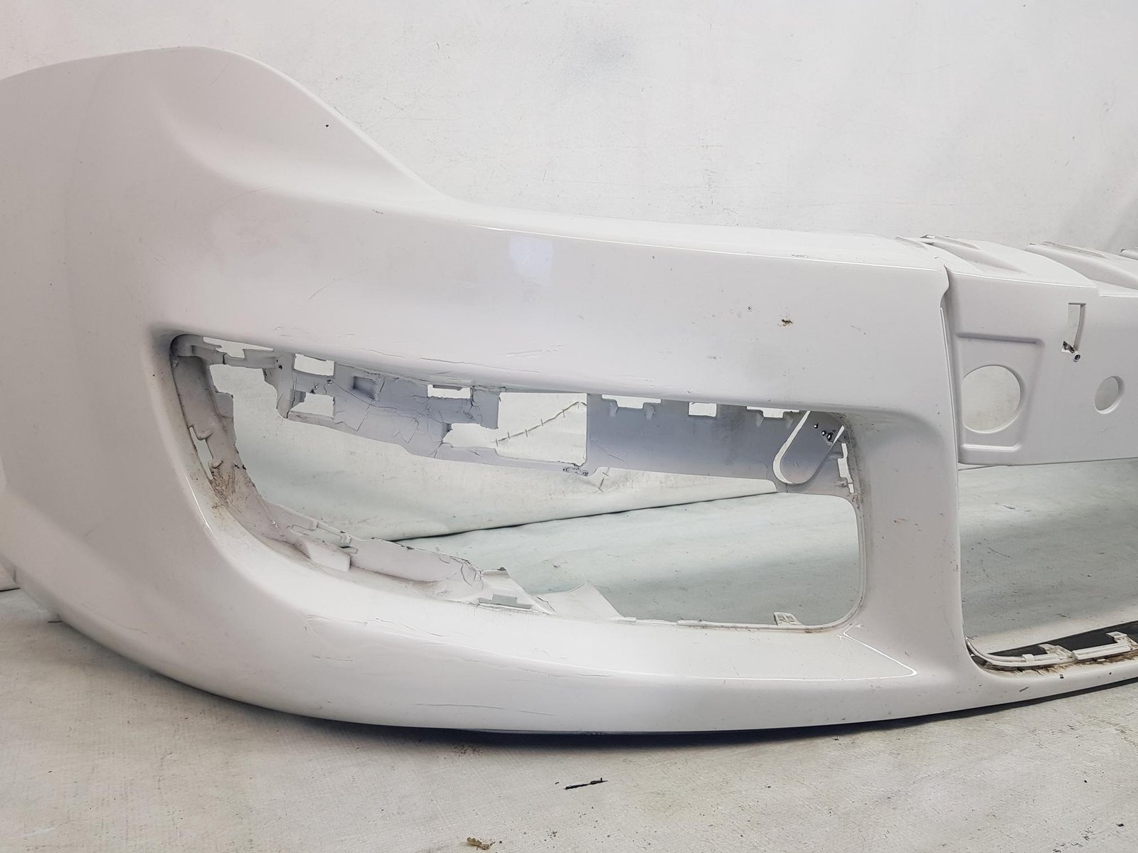 Bara fata Renault Laguna 3 facelift 620102560R 2011 2012 2013 2014 2015 - imagine 9