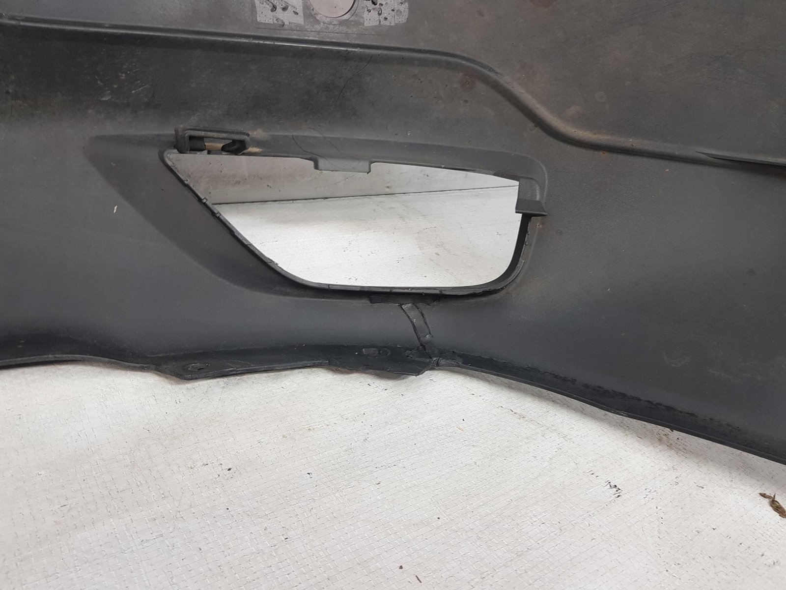 Bara spate Dacia Logan 2 facelift 850226910R 2017 2018 2019 2020 - imagine 13